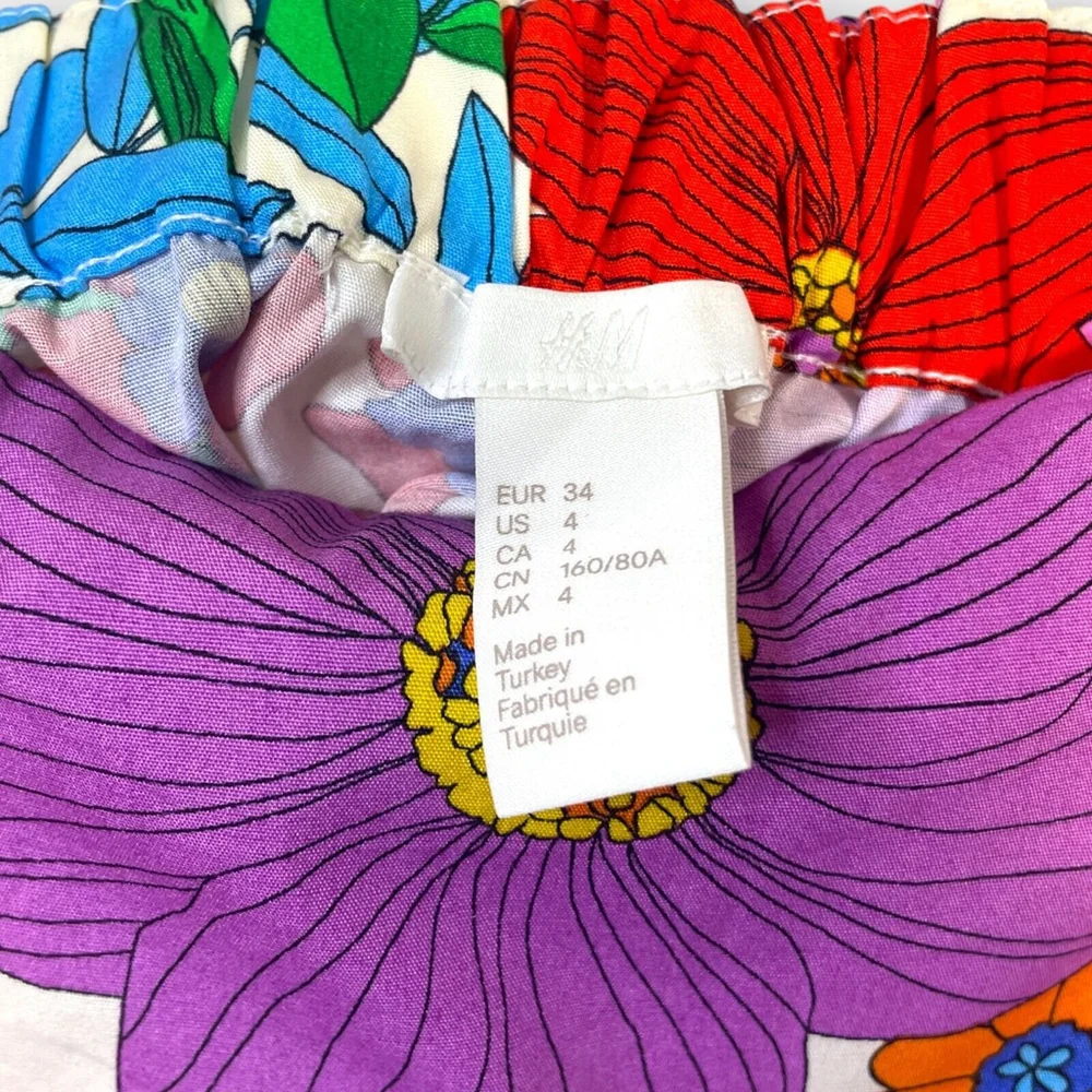 H&M Floral Print Womans Top Bright Flowers Garden Puff Sleeve 100% Cotton SZ 4 - Picture 12 of 12